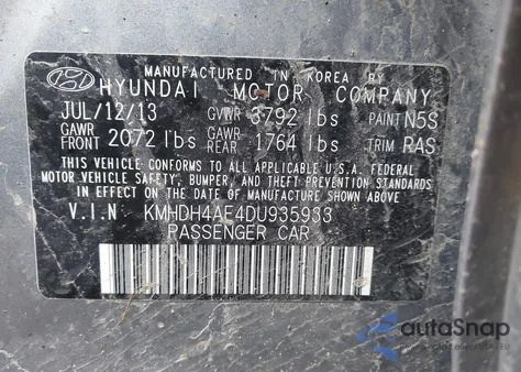 2013 Hyundai Elantra Gls z USA, uszkodzony, nr VIN KMHDH4AE4DU935933